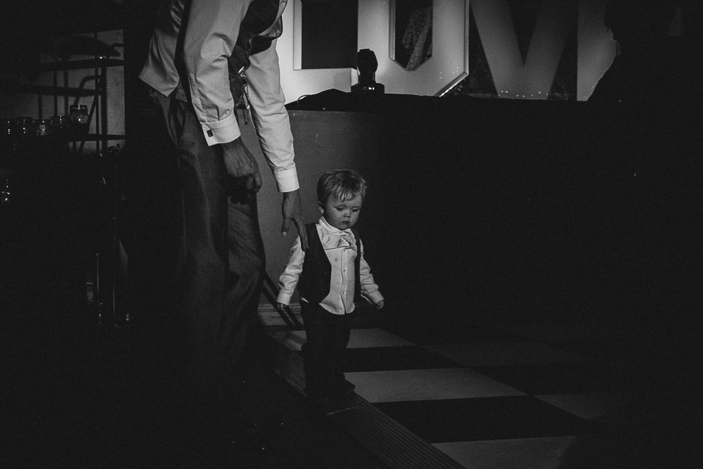 THOMAS ANDREA LAKESIDE VENUE BRIDGEND WEDDING PHOTOGRAPHER 59 THOMAS ANDREA LAKESIDE VENUE BRIDGEND WEDDING PHOTOGRAPHER 59